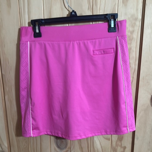 Pebble Beach Dry Luxe Performance Pink Skirt - Picture 1 of 5